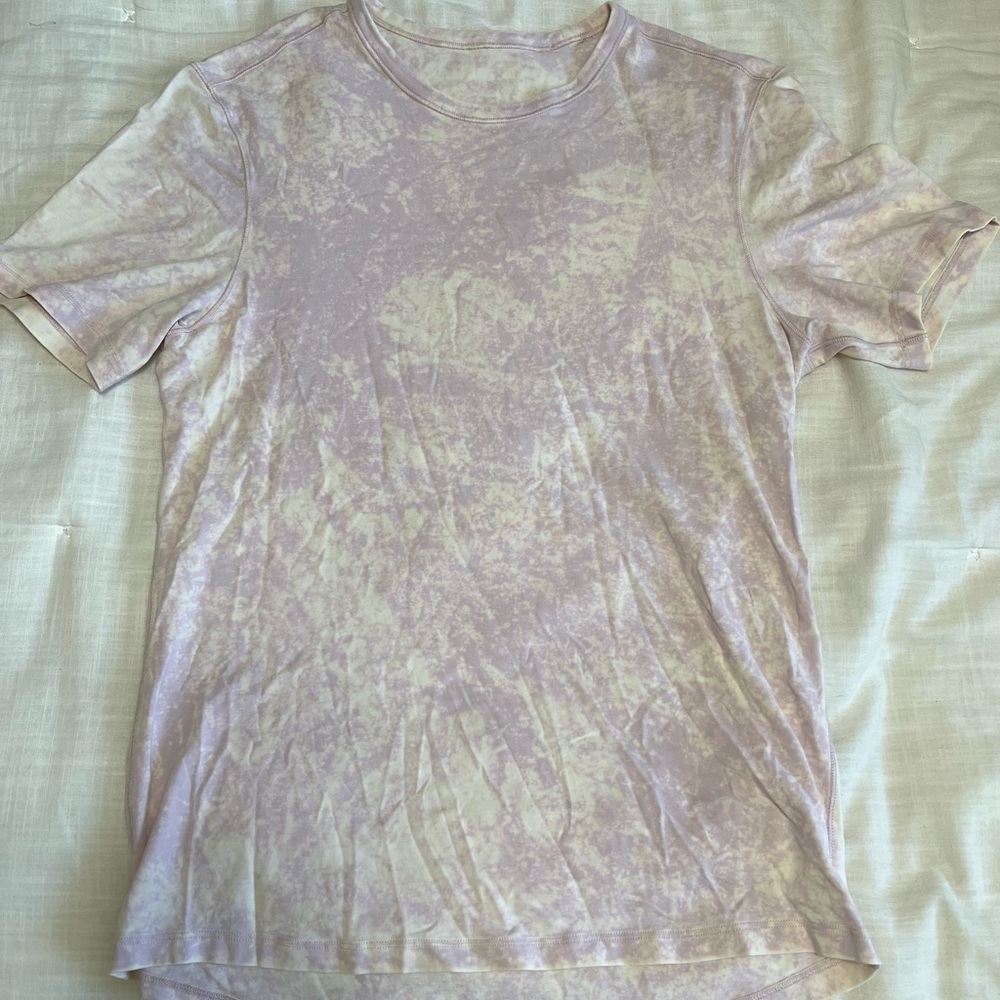 Lululemon Tshirt